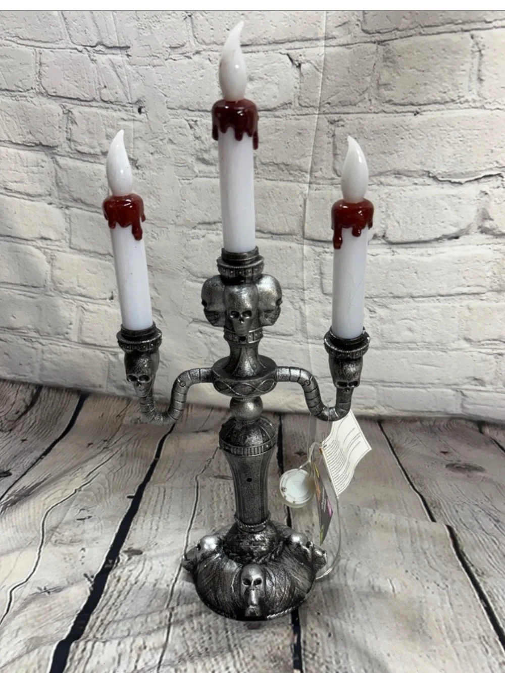 Skull and dripping blood candelabra Three-Arm Candle Holder lights up new